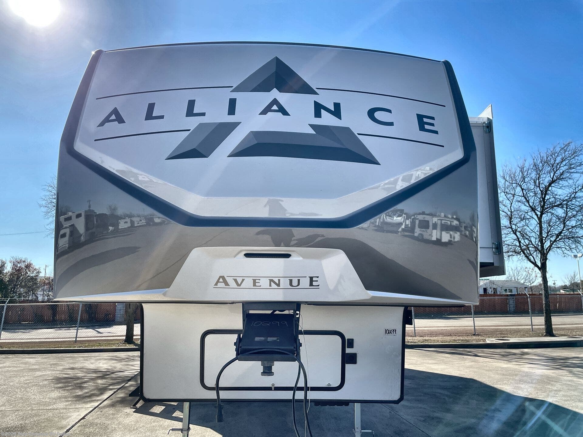 New 2025 Alliance RV Avenue 38DBL available in Mesquite, Texas
