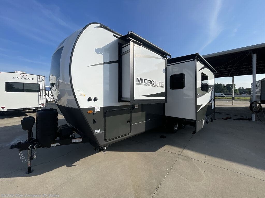 New 2024 Forest River Flagstaff Micro Lite 25FBLS available in Mesquite, Texas