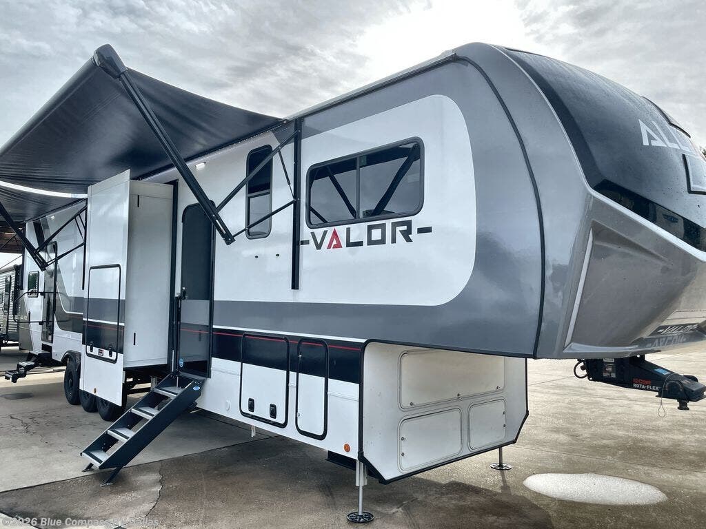 New 2025 Alliance RV Valor 40V13 available in Mesquite, Texas