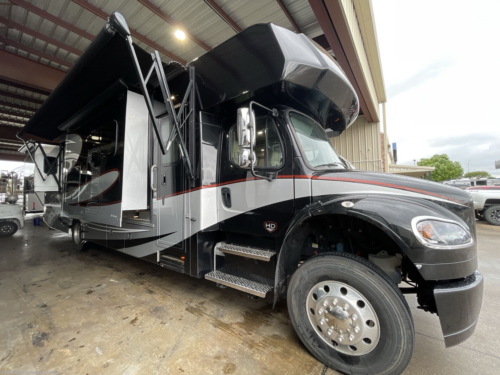 Used 2021 Dynamax Corp Force HD 37TS HD available in Mesquite, Texas