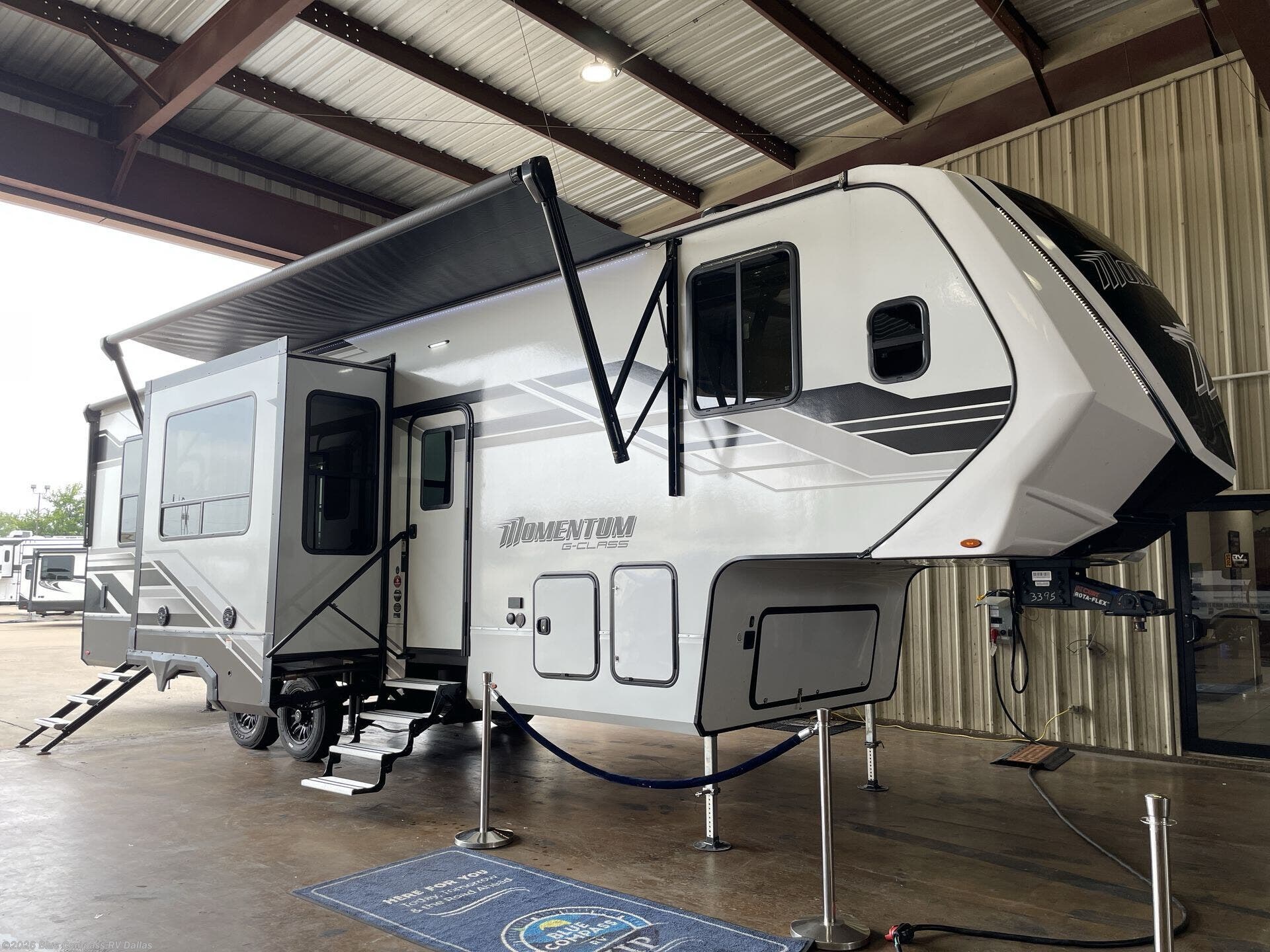 Used 2025 Grand Design Momentum G-Class 320G available in Mesquite, Texas