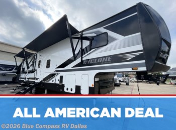 New 2027 Heartland Cyclone 3511 available in Mesquite, Texas
