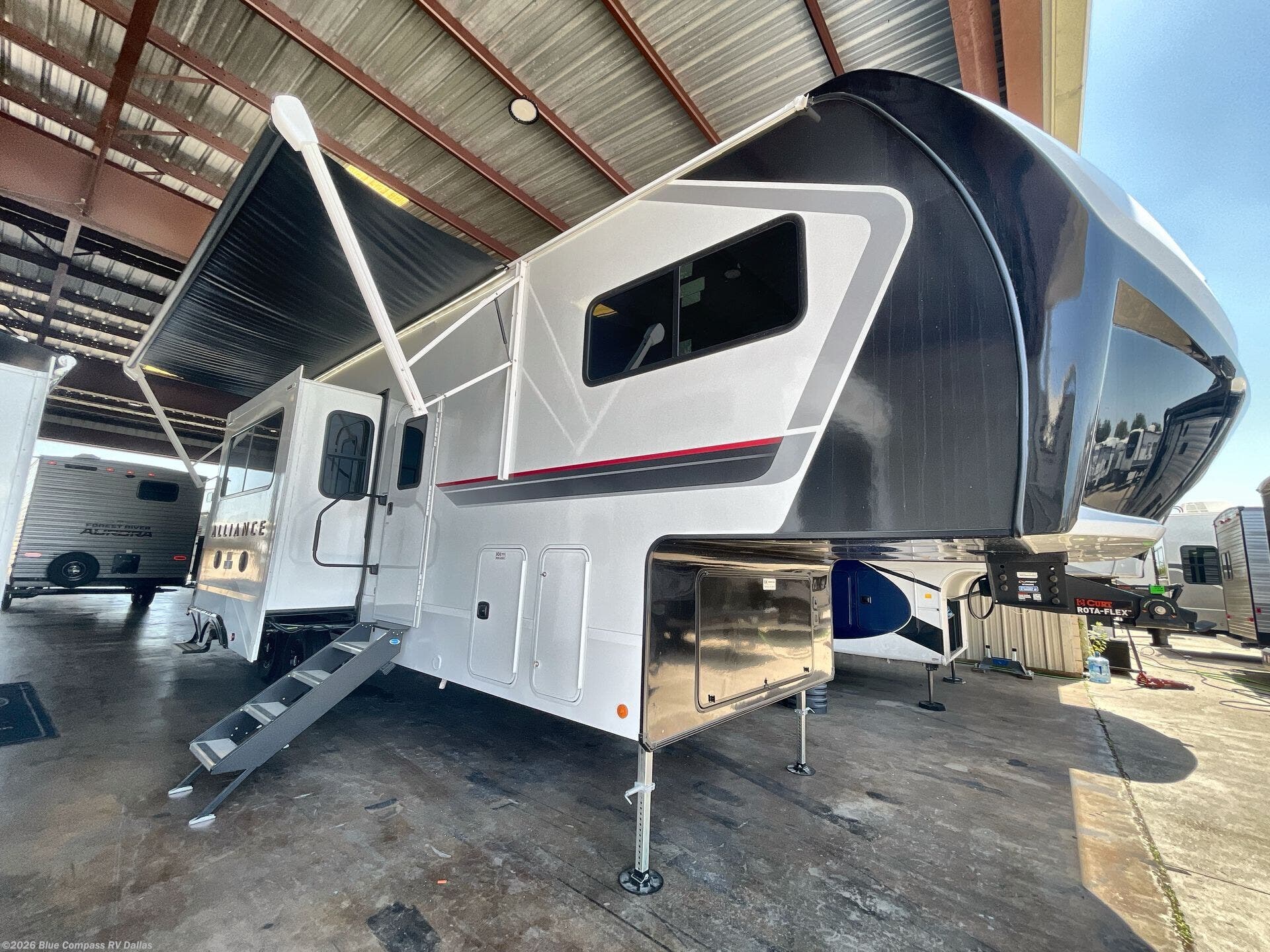 New 2027 Alliance RV Valor All-Access 32A10 available in Mesquite, Texas