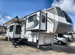 Used 2022 Forest River Sandpiper 391FLRB available in Mesquite, Texas