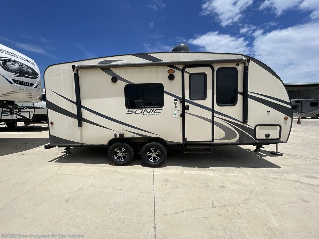 Used 2017 K-Z  SONIC 190VRB available in San Antonio, Texas