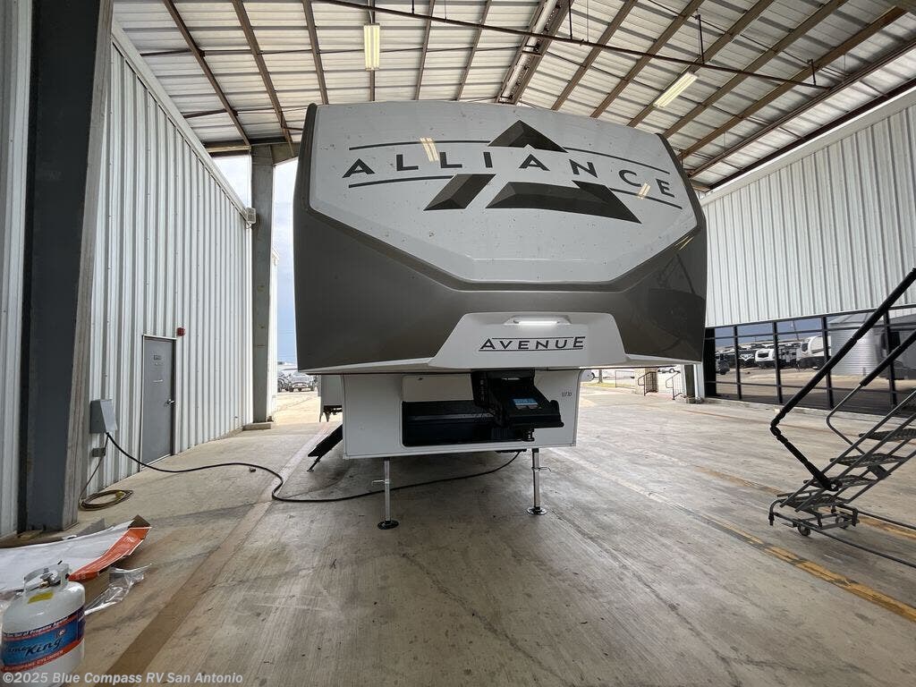 New 2026 Alliance RV Avenue All-Access 29RL available in San Antonio, Texas