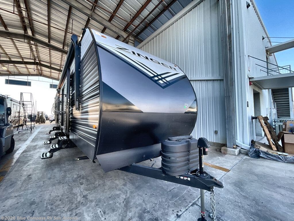 New 2026 CrossRoads Zinger 290DB available in San Antonio, Texas