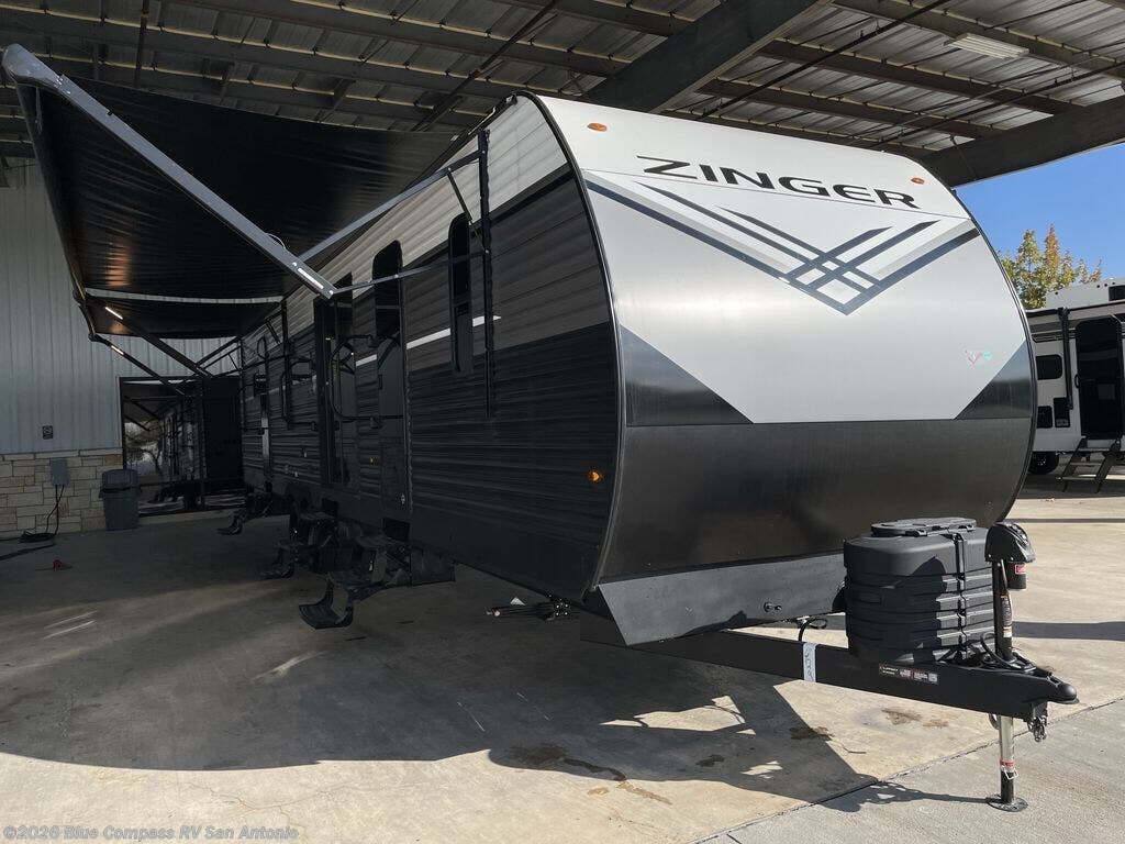 New 2026 CrossRoads Zinger 390DB available in San Antonio, Texas