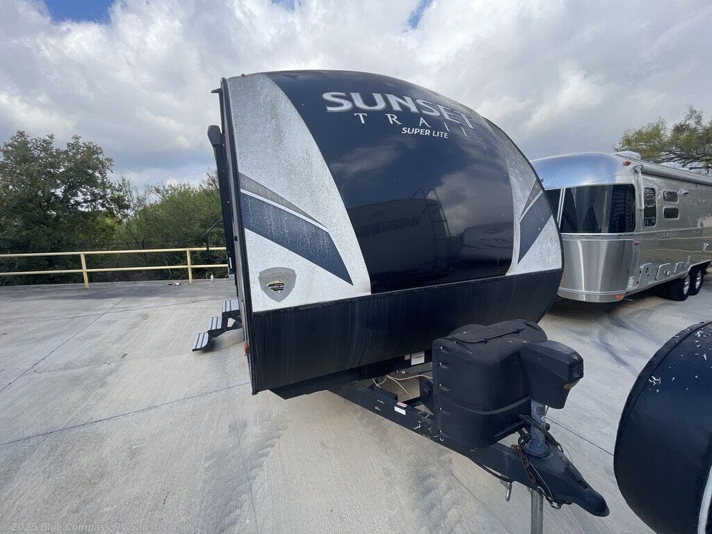Used 2018 CrossRoads Sunset Trail 22RB available in San Antonio, Texas