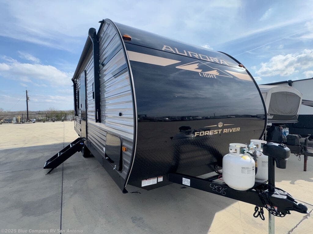 New 2025 Forest River Aurora Light 26BH available in San Antonio, Texas