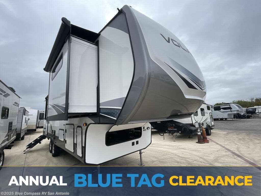 Used 2024 CrossRoads Volante 270EL available in San Antonio, Texas