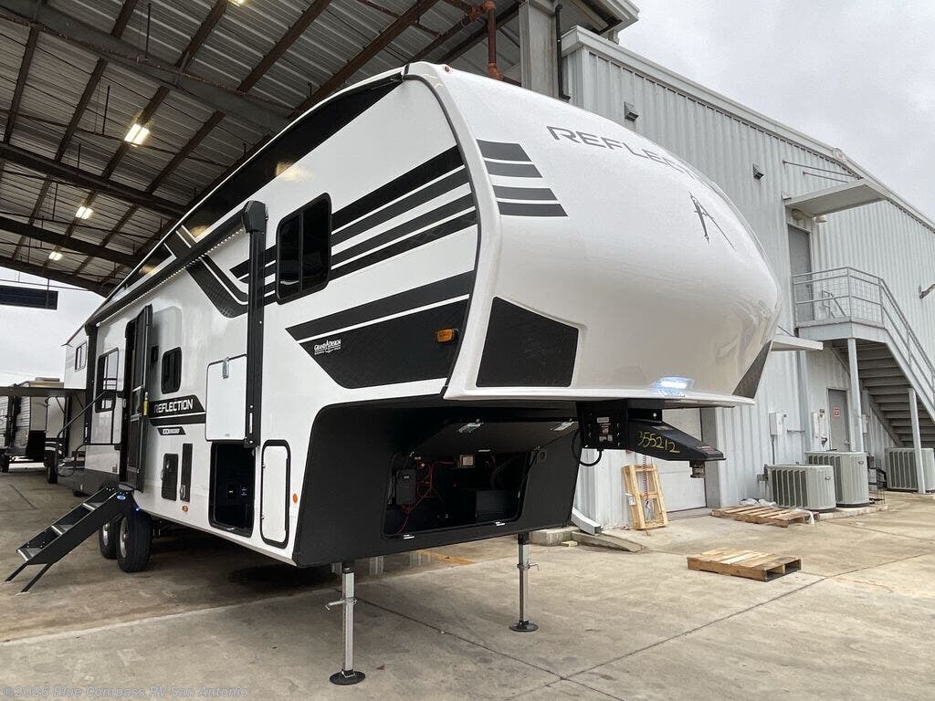 New 2026 Grand Design Reflection 100 Series 32BH available in San Antonio, Texas