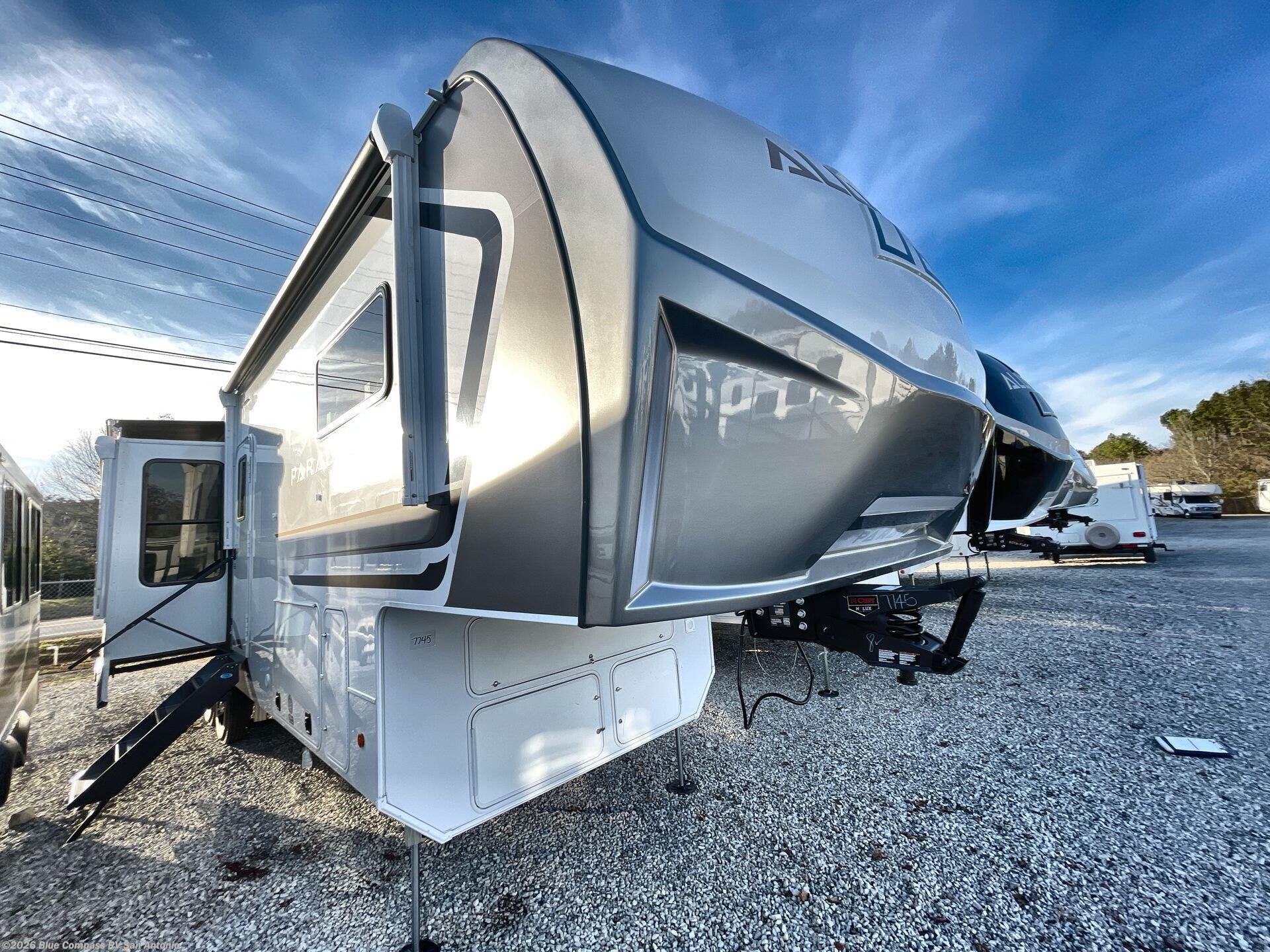 New 2026 Alliance RV Paradigm 310RL available in San Antonio, Texas