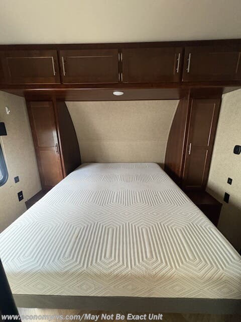 Used 2018 Forest River Vengeance Rogue 25V available in Mechanicsville, Maryland