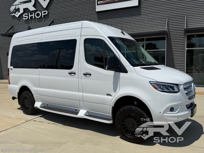 New 2025 Midwest Luxe Cruiser D4 available in Baton Rouge, Louisiana