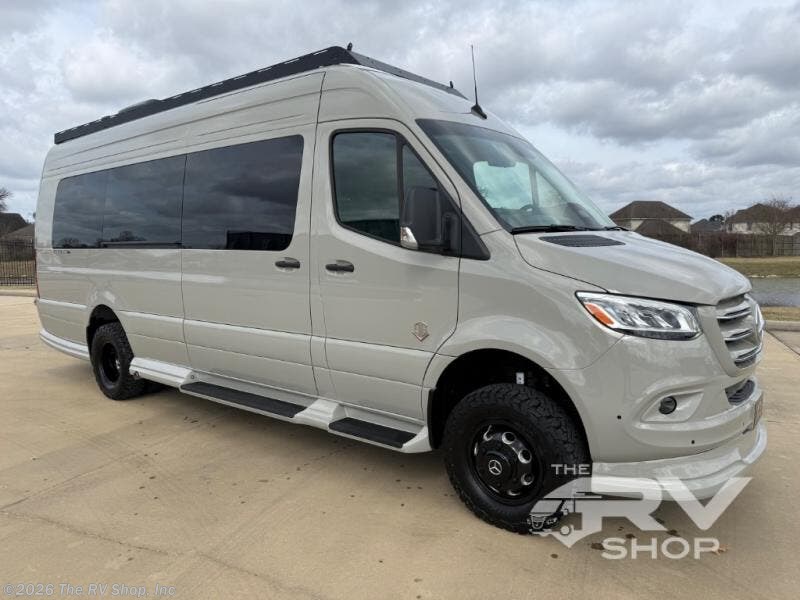 New 2026 OGV Luxury Coach  VCRUISE 10OBWA available in Baton Rouge, Louisiana