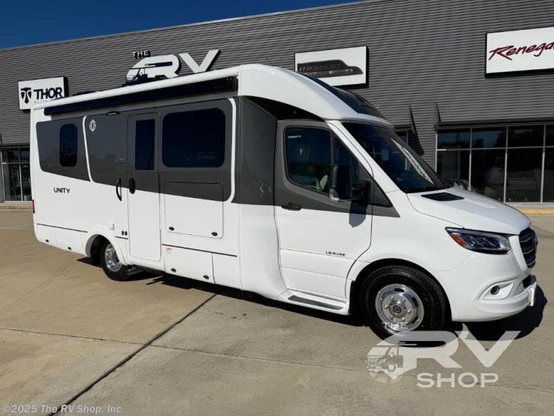 New 2026 Leisure Travel Unity U24MBL available in Baton Rouge, Louisiana