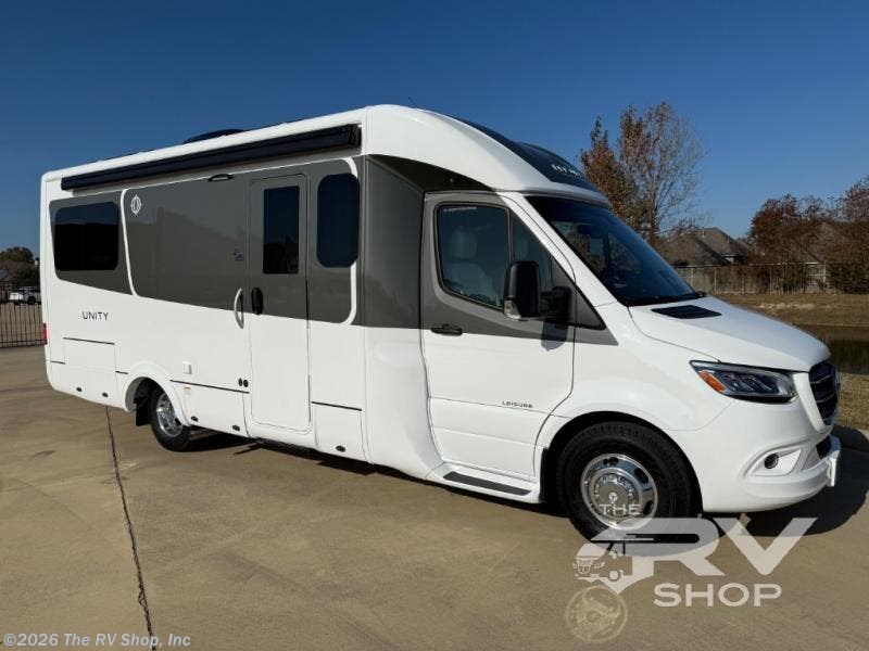 New 2026 Leisure Travel Unity U24RL available in Baton Rouge, Louisiana