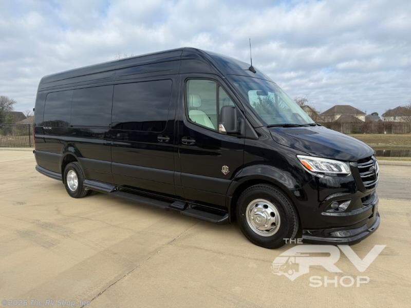 New 2026 OGV Luxury Coach  VCRUISE 10OB Full Partition available in Baton Rouge, Louisiana