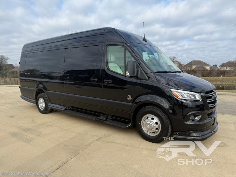 New 2026 OGV Luxury Coach V-Cruise 10OB Full Partition available in Baton Rouge, Louisiana