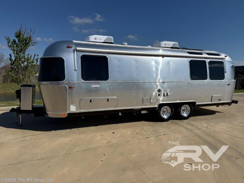 New 2026 Airstream International 27FB Twin available in Baton Rouge, Louisiana