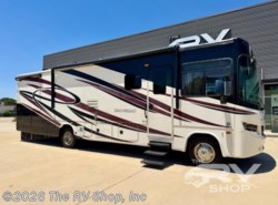 Used 2014 Forest River Georgetown 335DSF available in Baton Rouge, Louisiana