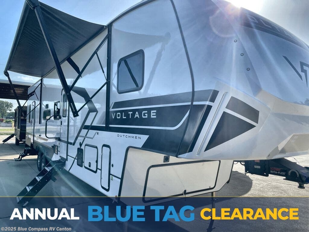 New 2025 Dutchmen Voltage V-Series 3850 available in Wills Point, Texas