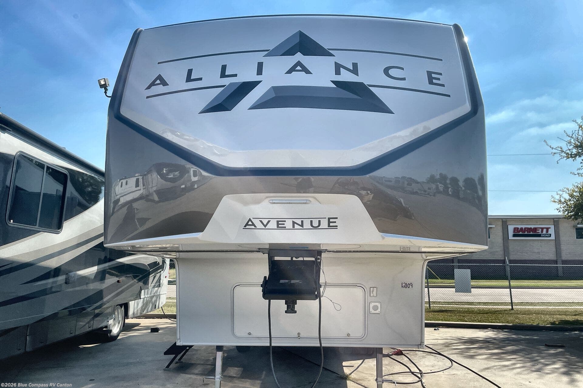 New 2026 Alliance RV Avenue All-Access 30BH available in Wills Point, Texas