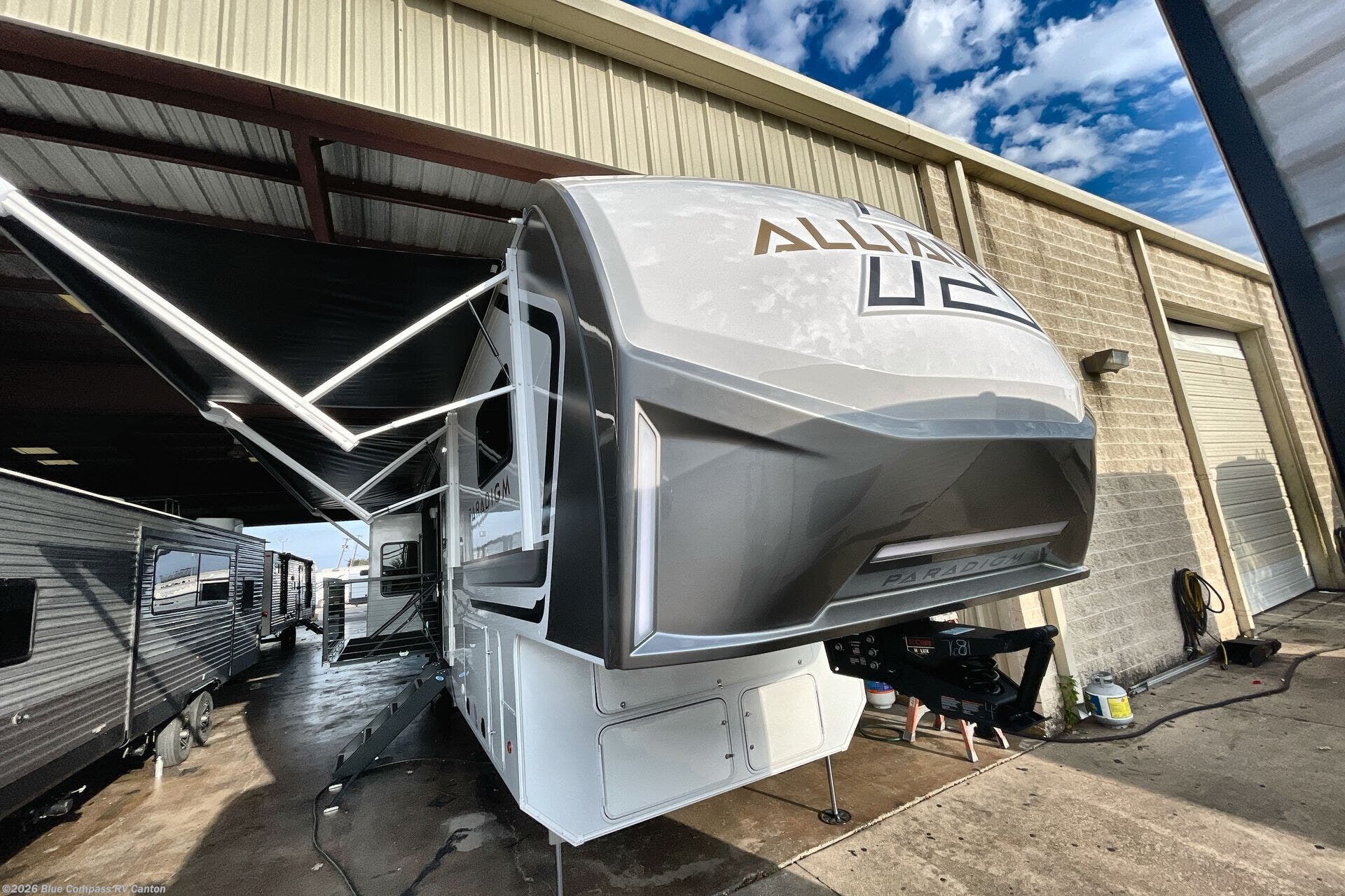 New 2026 Alliance RV Paradigm 388SP available in Wills Point, Texas