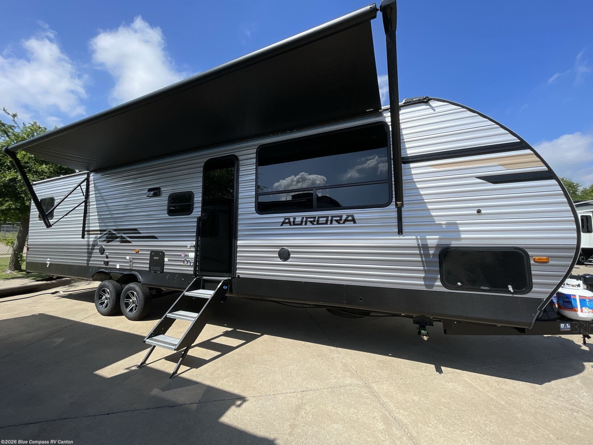 New 2026 Forest River Aurora 34BHTS (2 Queen Beds) available in Wills Point, Texas