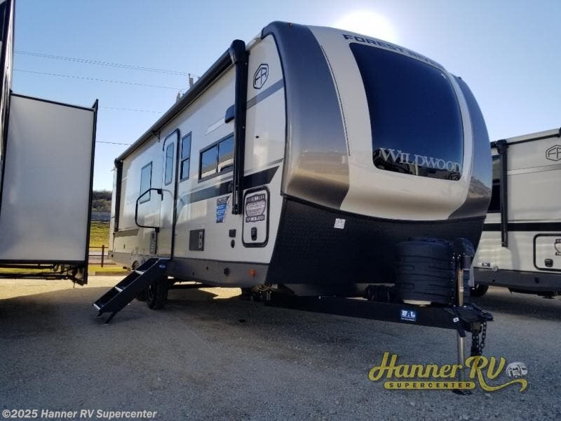 New 2026 Forest River Wildwood Heritage Glen 261FKRB available in Baird, Texas