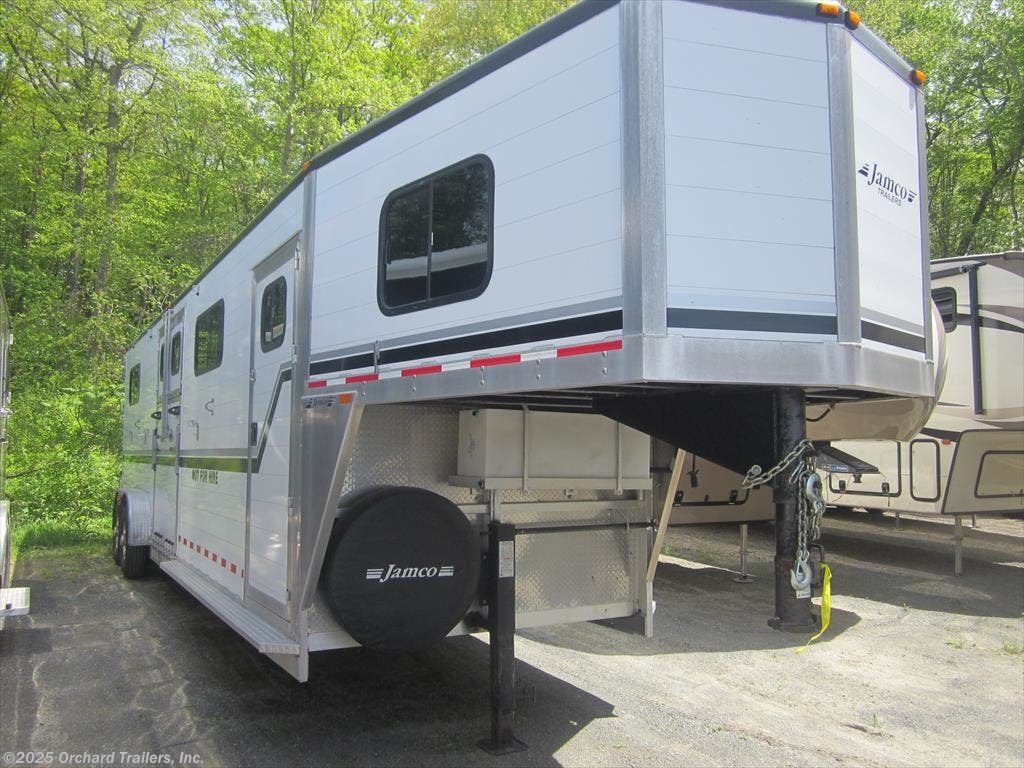 Used Jamco Horse trailers for sale