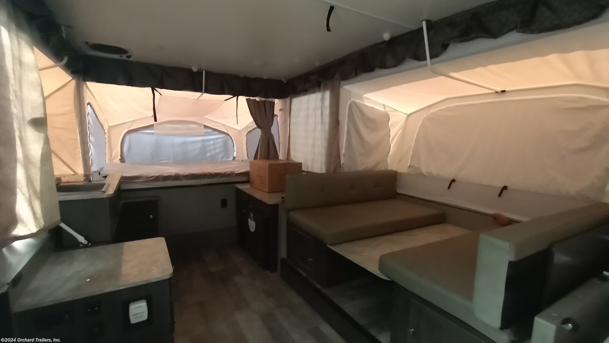 Popup - 2021 Forest River Rockwood Freedom 2514F | TrailersUSA