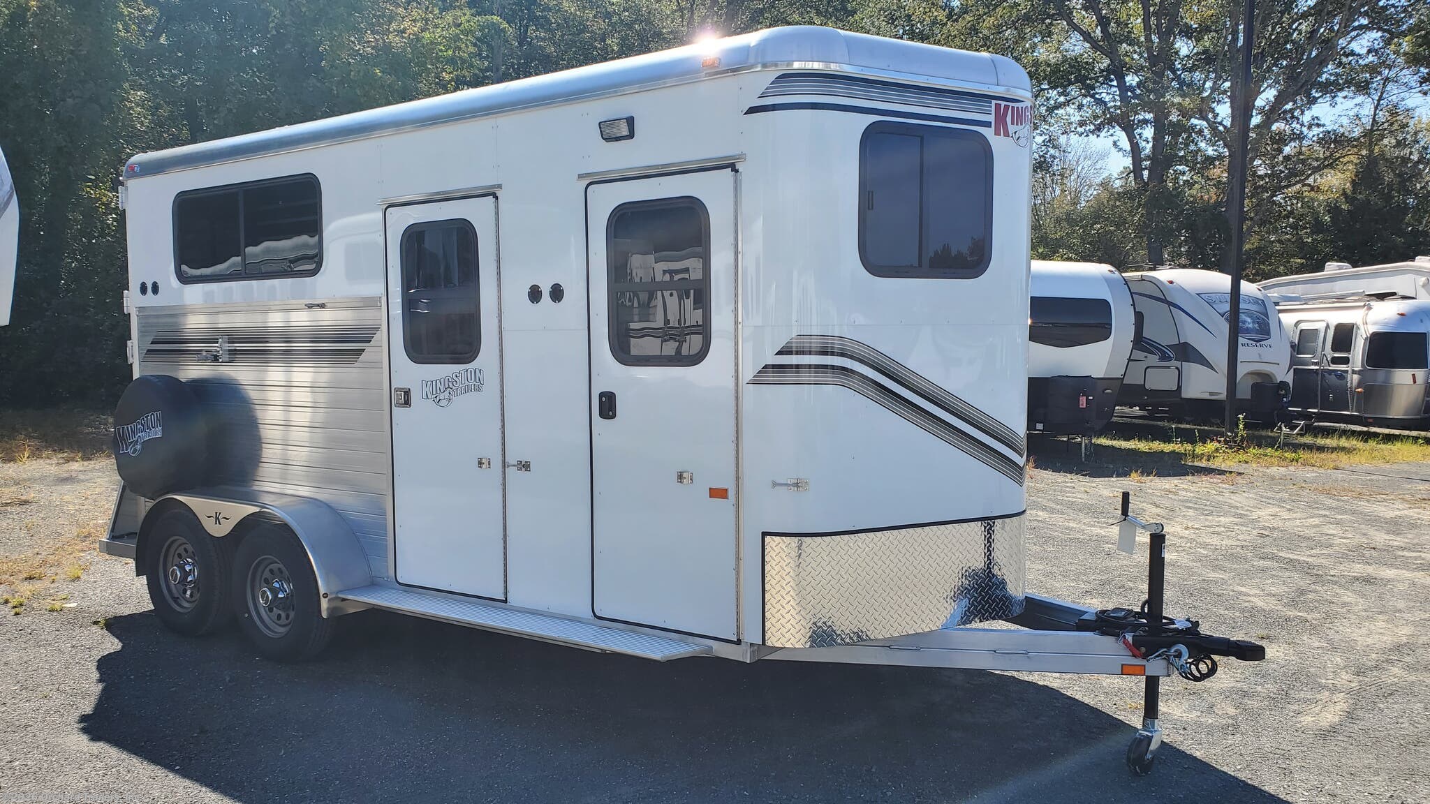 New 2026 Kingston  Classic Elite Warm Blood w/ Dressing Room available in Whately, Massachusetts