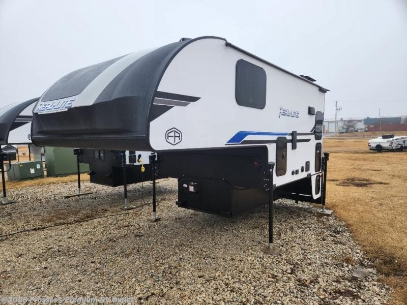 New 2025 Palomino  REAL LITE HS2110 available in Sturtevant, Wisconsin