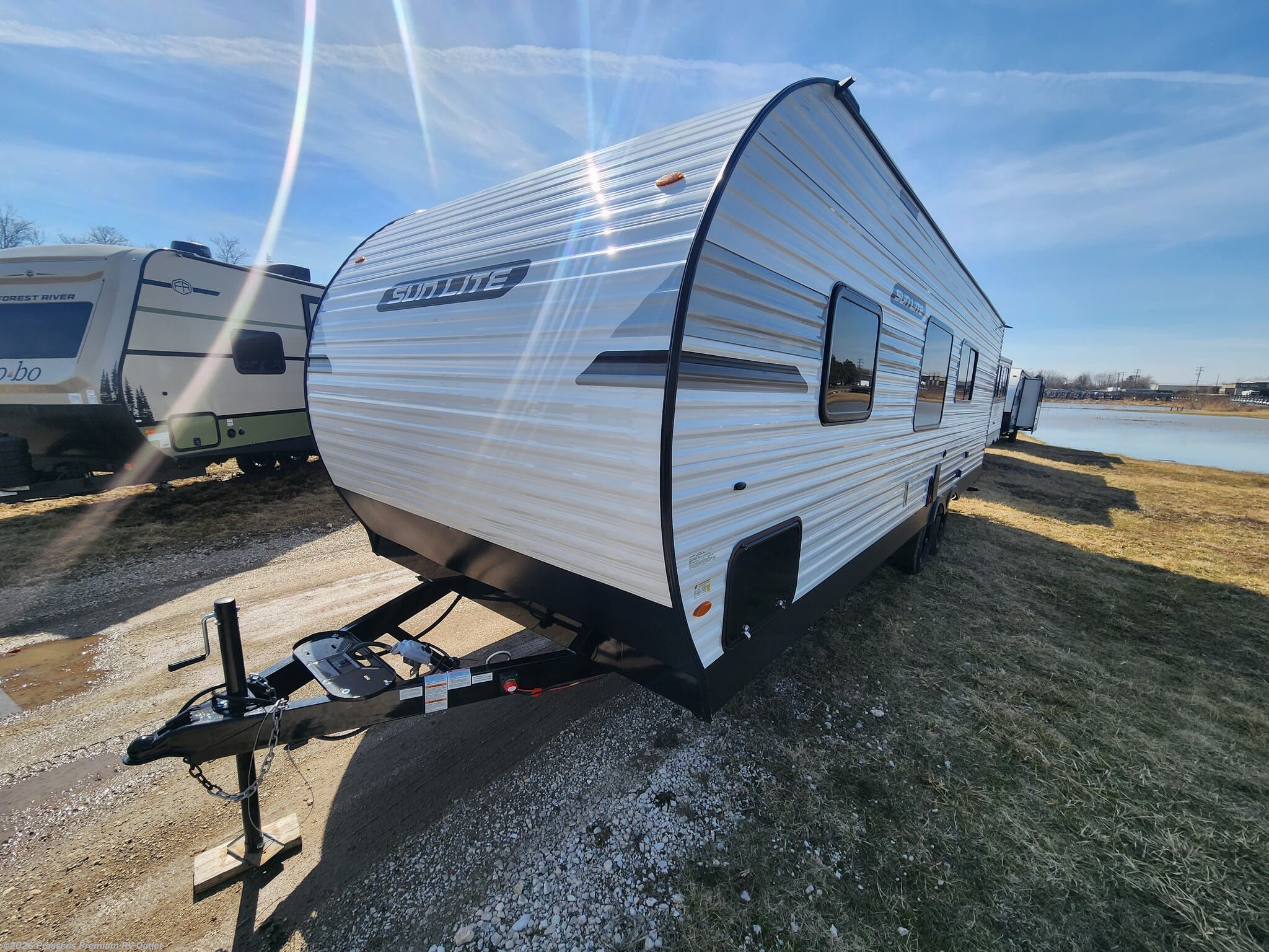 New 2026 Sunset Park RV Sun Lite LTD 25DB available in Sturtevant, Wisconsin