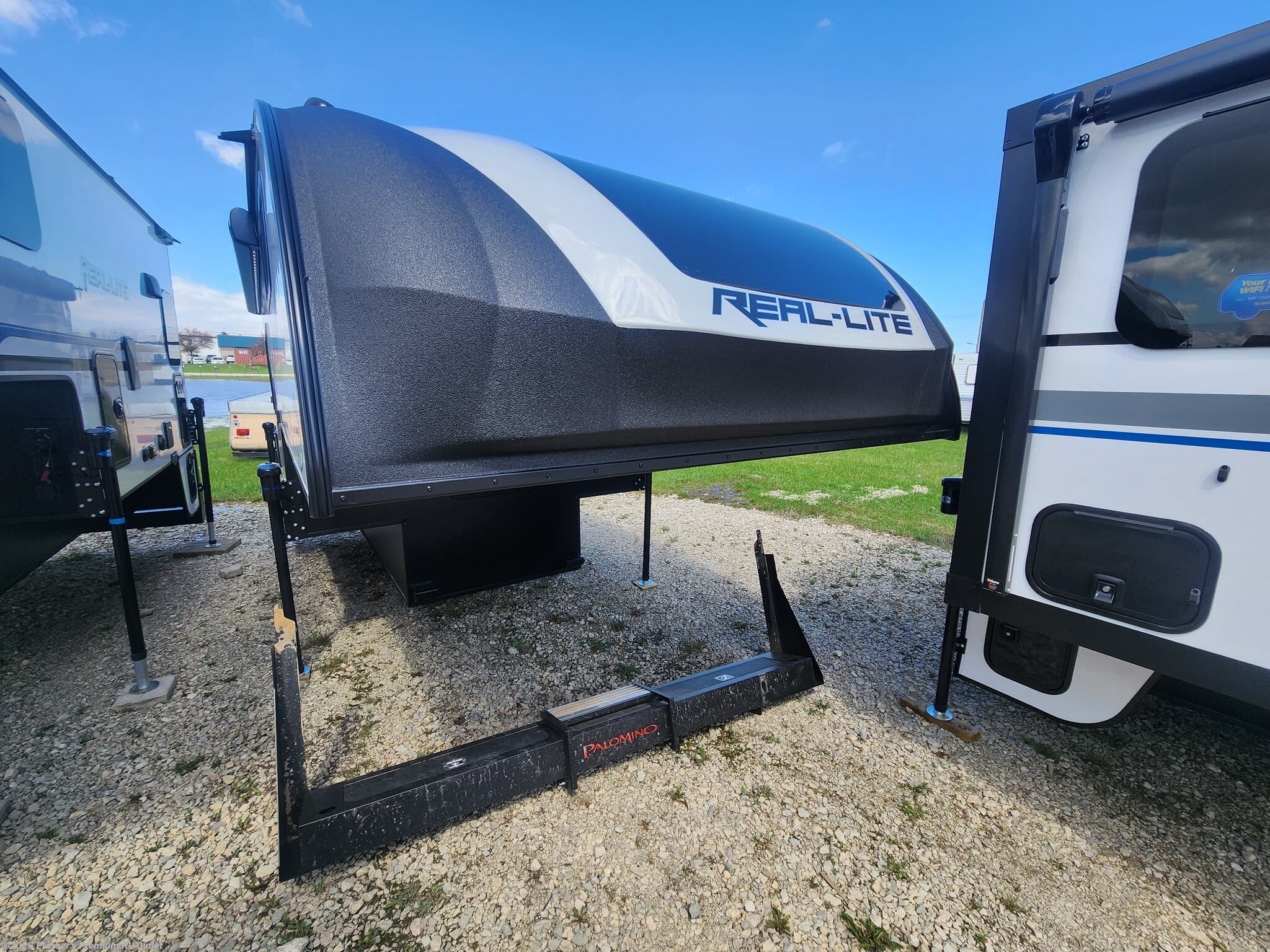 New 2026 Palomino Real-Lite HS-1806 available in Sturtevant, Wisconsin
