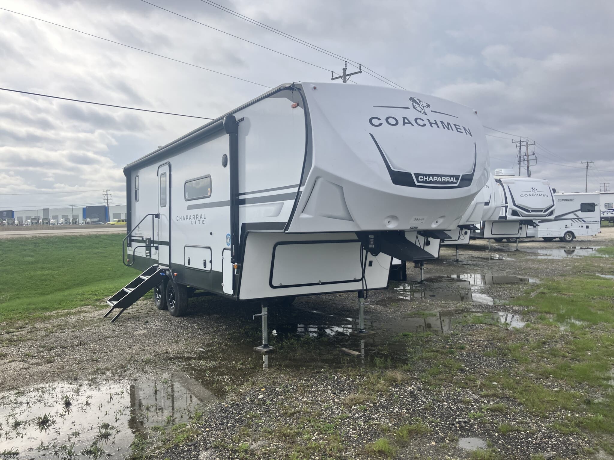 New 2026 Coachmen Chaparral 218SE available in Sturtevant, Wisconsin