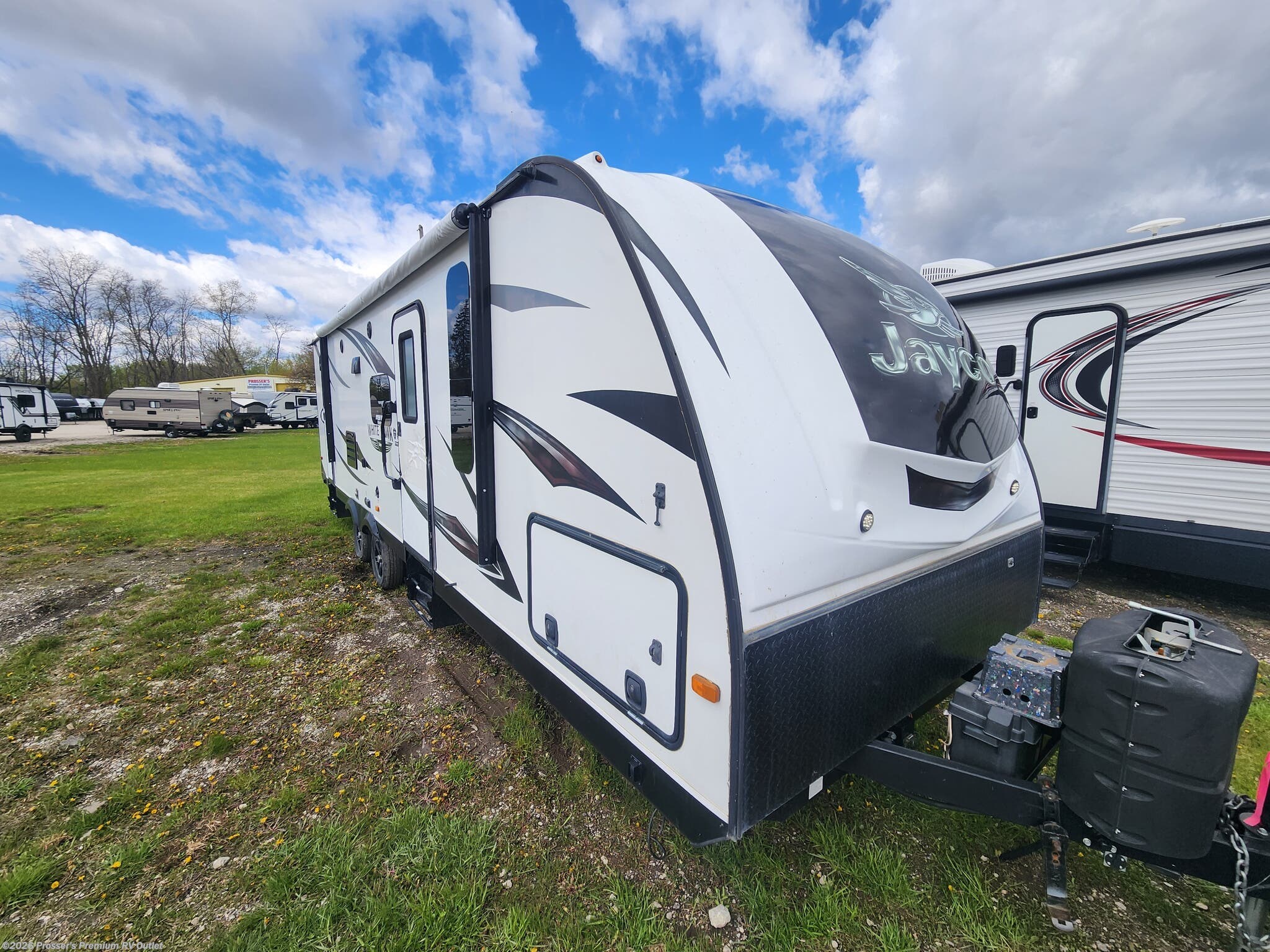 Used 2016 Jayco White Hawk 28DSBH available in Sturtevant, Wisconsin