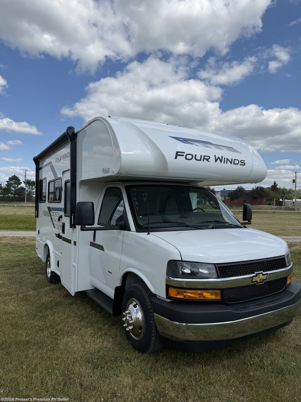 New 2027 Thor Motor Coach Four Winds 19Z available in Sturtevant, Wisconsin