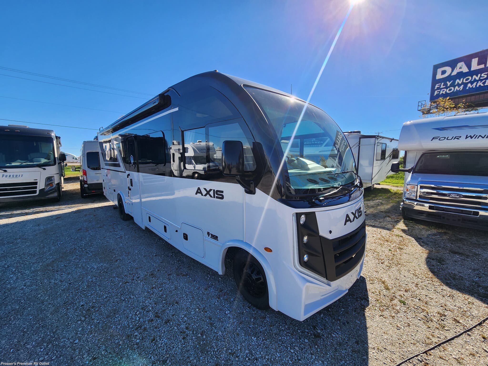 New 2027  Thor Motor Coach Axis 28.1 by Thor Motor Coach from Prosser's Premium RV Outlet in Sturtevant, WI