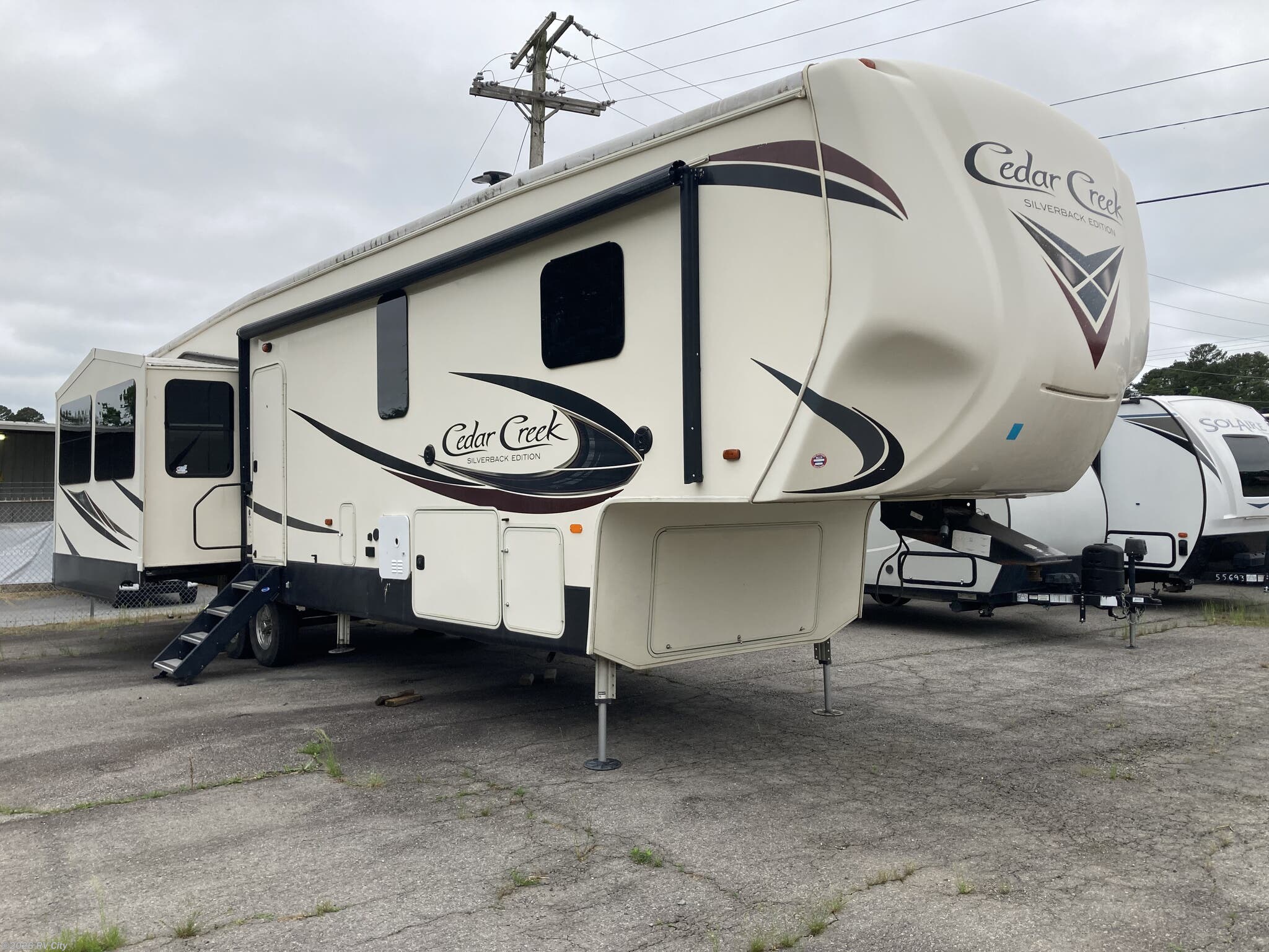 Used 2018 Forest River Cedar Creek 37MBH available in Benton, Arkansas