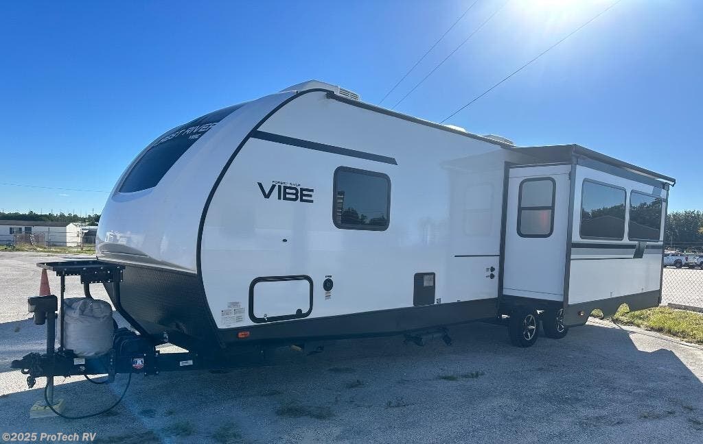 Used 2020 Forest River Vibe M- 26rk available in Clermont, Florida