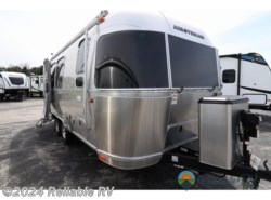New 2024 Airstream Flying Cloud 23FB Twin available in Springfield, Missouri