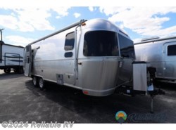 New 2024 Airstream Flying Cloud 25FB available in Springfield, Missouri