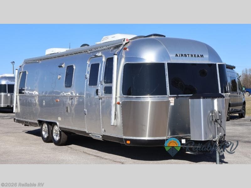 Used 2018 Airstream Classic 30RB available in Springfield, Missouri