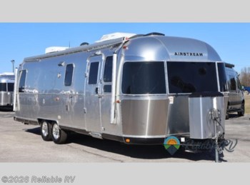 Used 2018 Airstream Classic 30RB available in Springfield, Missouri