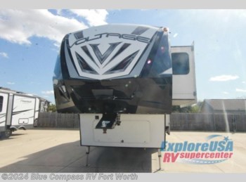 Used 2017 Dutchmen Voltage 3975 available in Ft. Worth, Texas