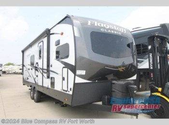 New 2022 Forest River Flagstaff Classic 826MBR available in Ft. Worth, Texas