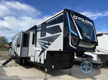 New 2023 Heartland Cyclone 4006 available in Ft. Worth, Texas